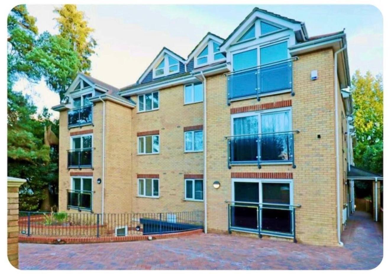 Modern, Comfy Town Centre Gem, Near Beach, Parking Bournemouth Exterior photo