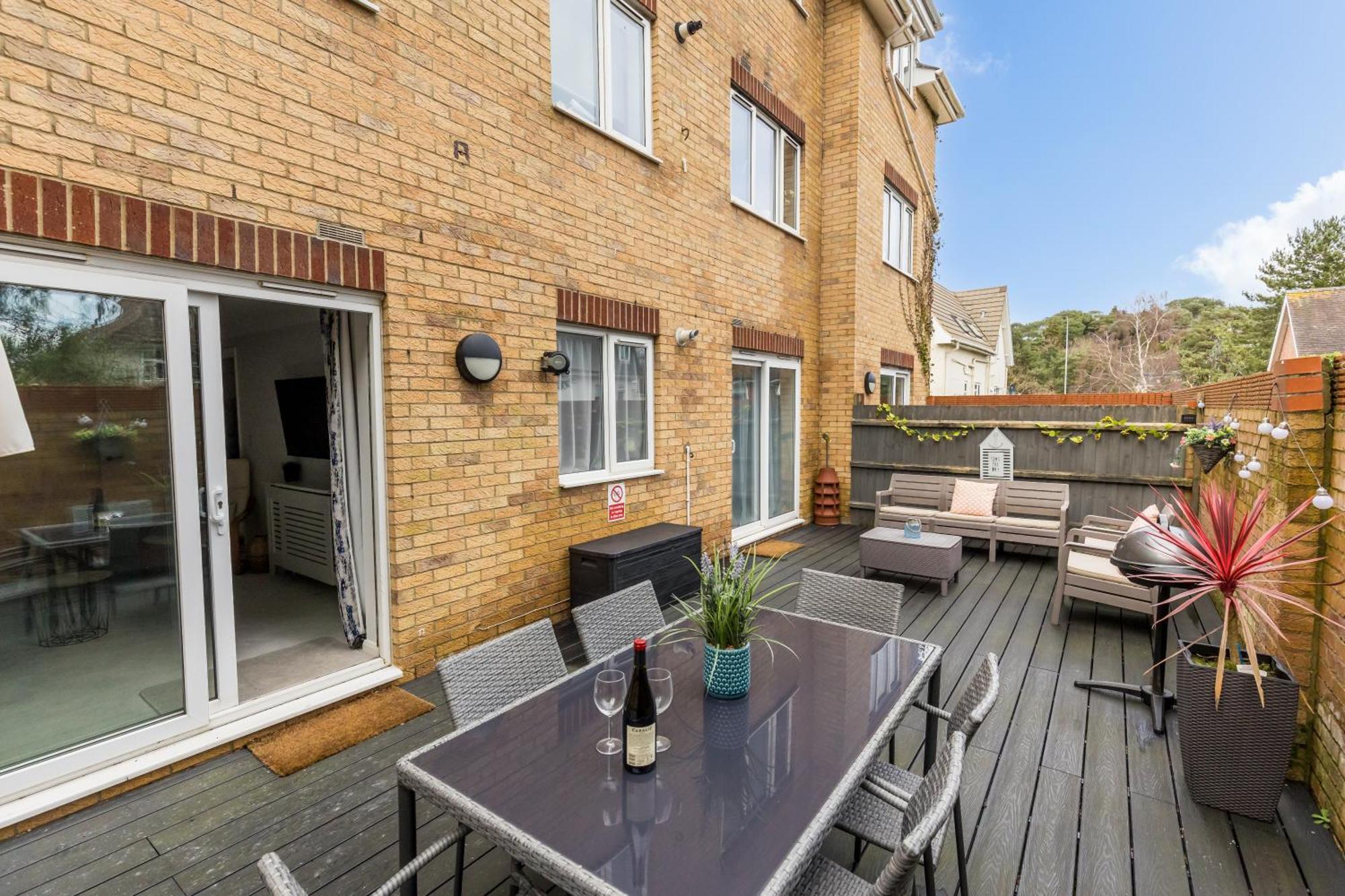 Modern, Comfy Town Centre Gem, Near Beach, Parking Bournemouth Exterior photo