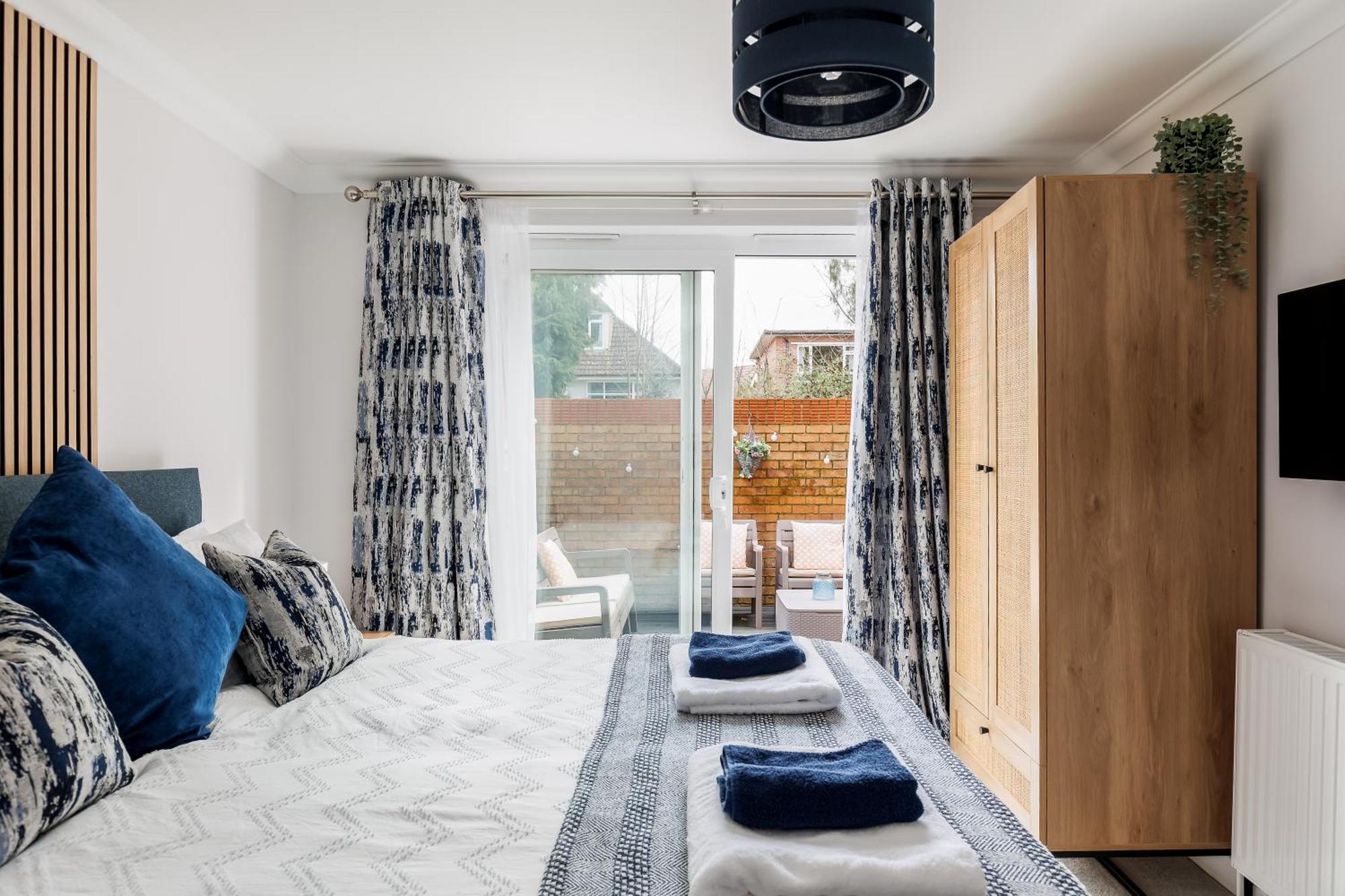 Modern, Comfy Town Centre Gem, Near Beach, Parking Bournemouth Exterior photo